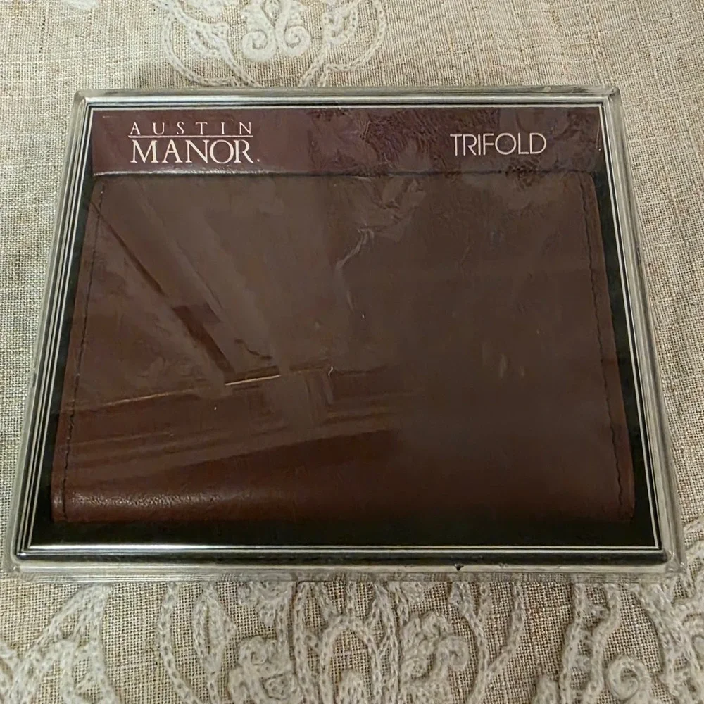 1990s Austin Manor Classic Men's Trifold Brown Leather Wallet, NIB